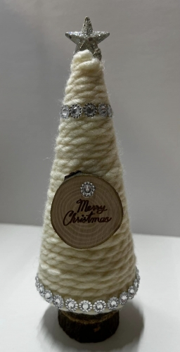 CRYSTAL AND CREAM ACCENT TREE